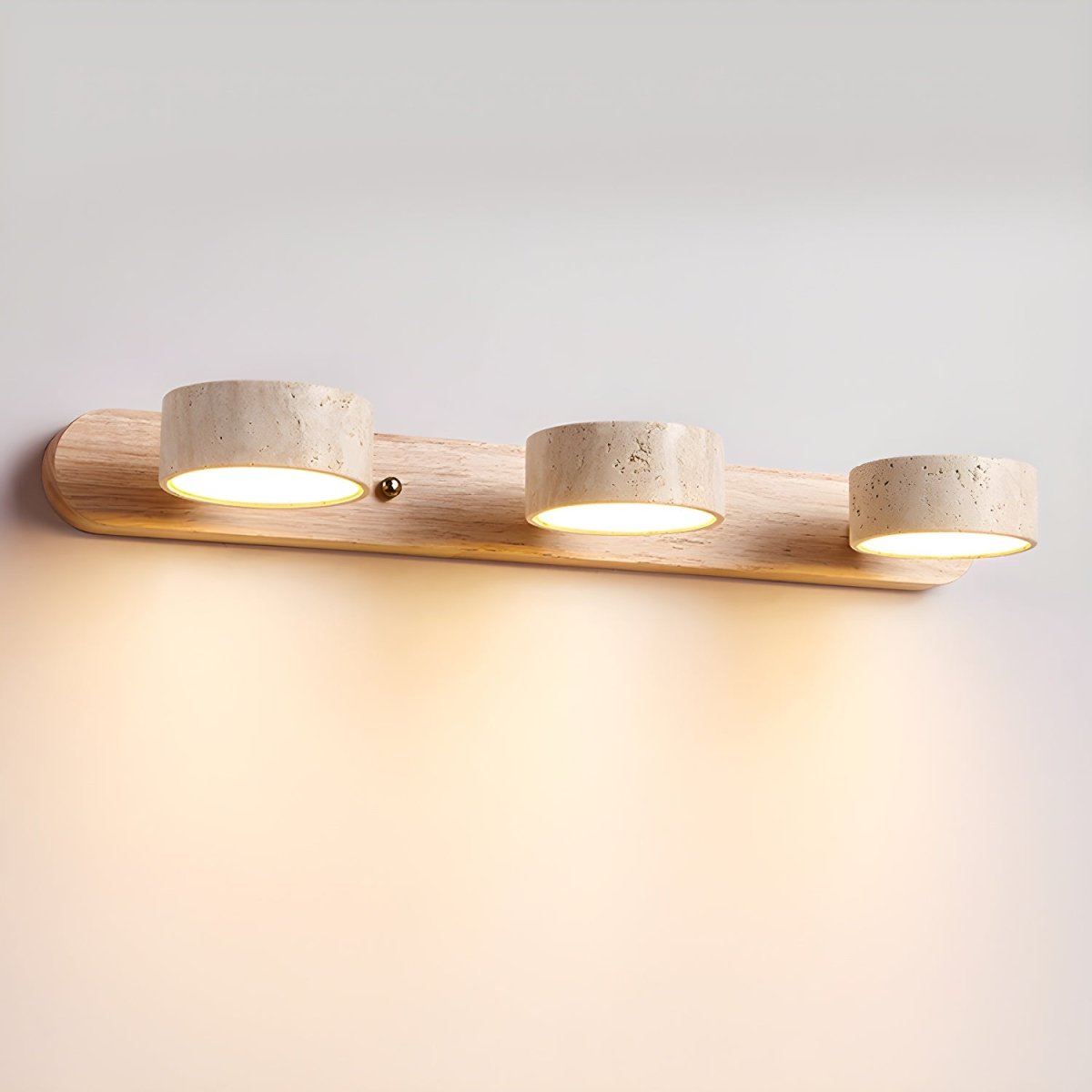 CAVÉRA – LED-Wandleuchte aus Travertin für architektonischen Luxus 13