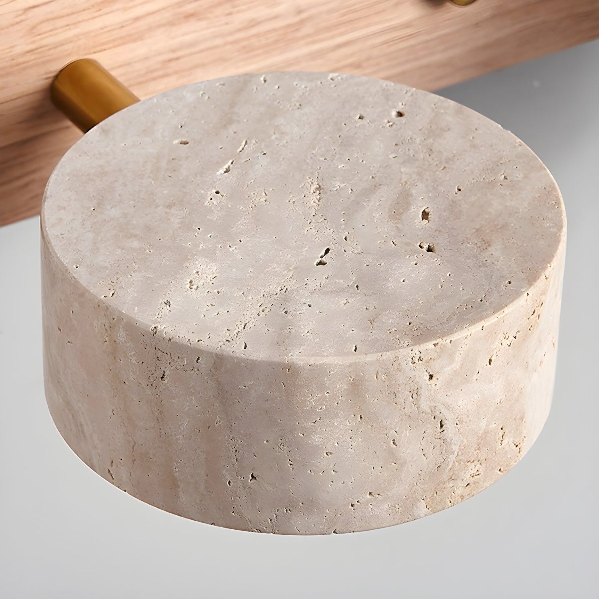 CAVÉRA – LED-Wandleuchte aus Travertin für architektonischen Luxus 8