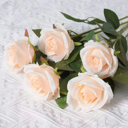DECOROSE – Elegante künstliche Samtrosen für die Inneneinrichtung 6