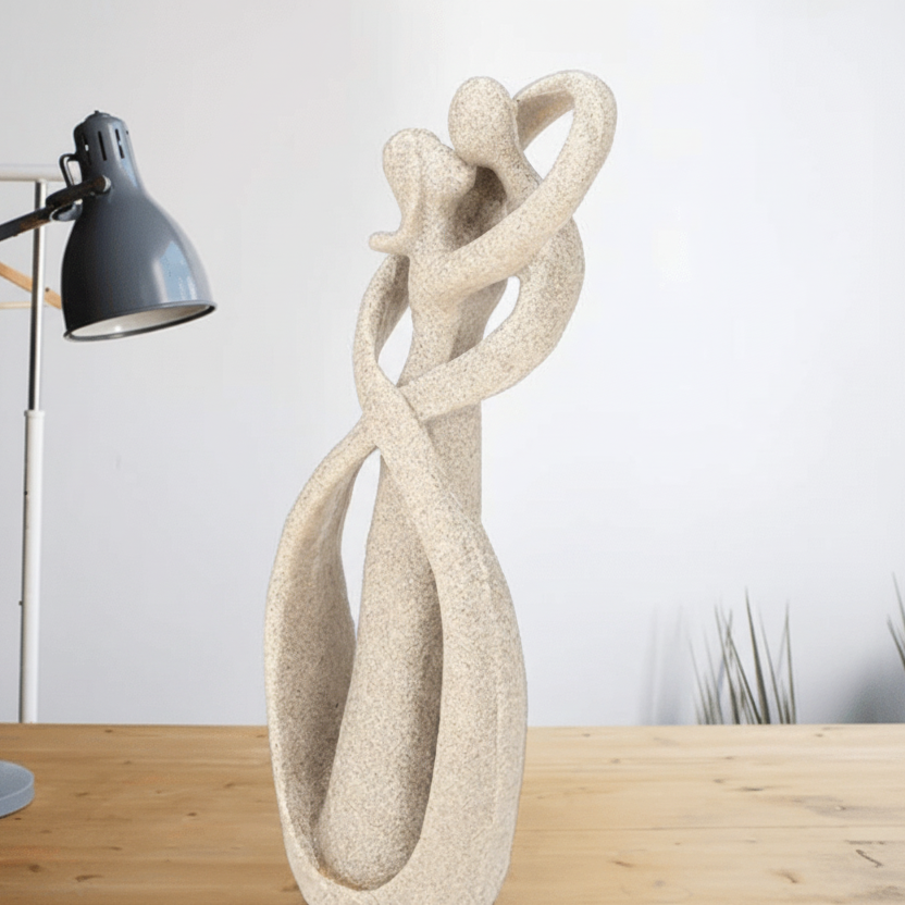 ETERNAL EMBRACE - Abstract sculpture as a symbol of timeless love