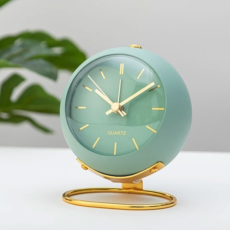 Buzzley – Retro Analog Alarm Clock with Silent Mechanism