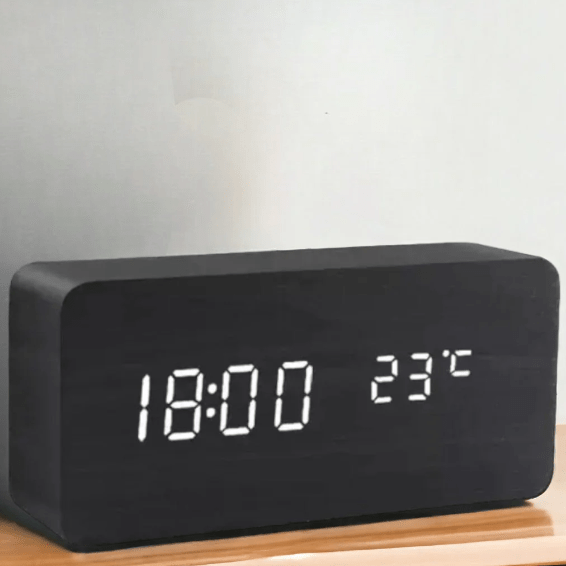 LED-Holzuhr mit Sprachsteuerung – Moderne Holzdesign Uhr mit Klarer LED-Anzeige-4