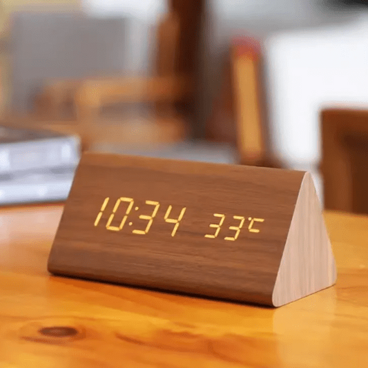 LED-Holzuhr mit Sprachsteuerung – Moderne Holzdesign Uhr mit Klarer LED-Anzeige-1