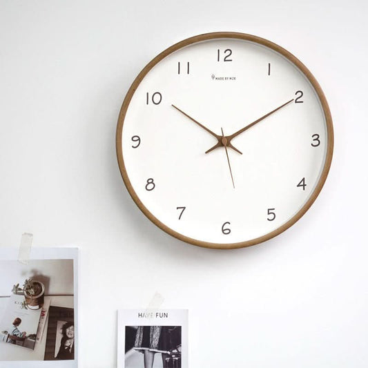 WOODHAVEN – 10 Zoll große, geräuschlose analoge Wanduhr aus Massivholz 3